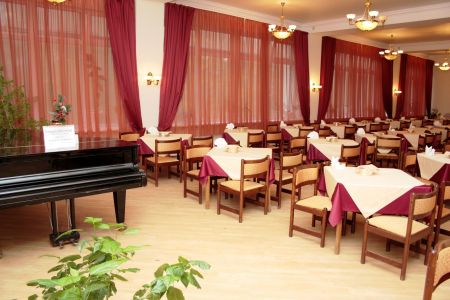 Отель "Селигер Палас"