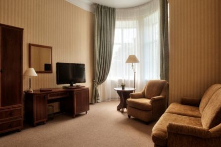 Люкс 3-местный (Премиум Толстой)